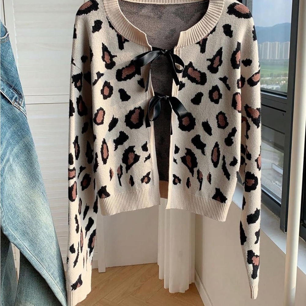 Leopard Print Bow-Tie Sweater